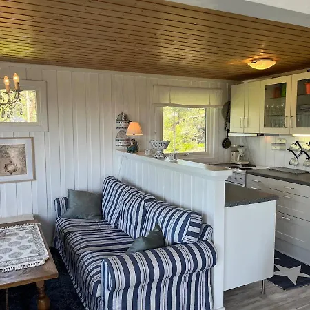 Vakantiehuis Cozy Cabin With Sea View And Good Sun Conditions Fredrikstad