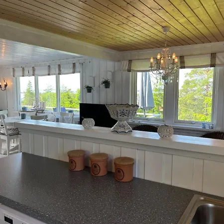 Cozy Cabin With Sea View And Good Sun Conditions פרדריקסטאד